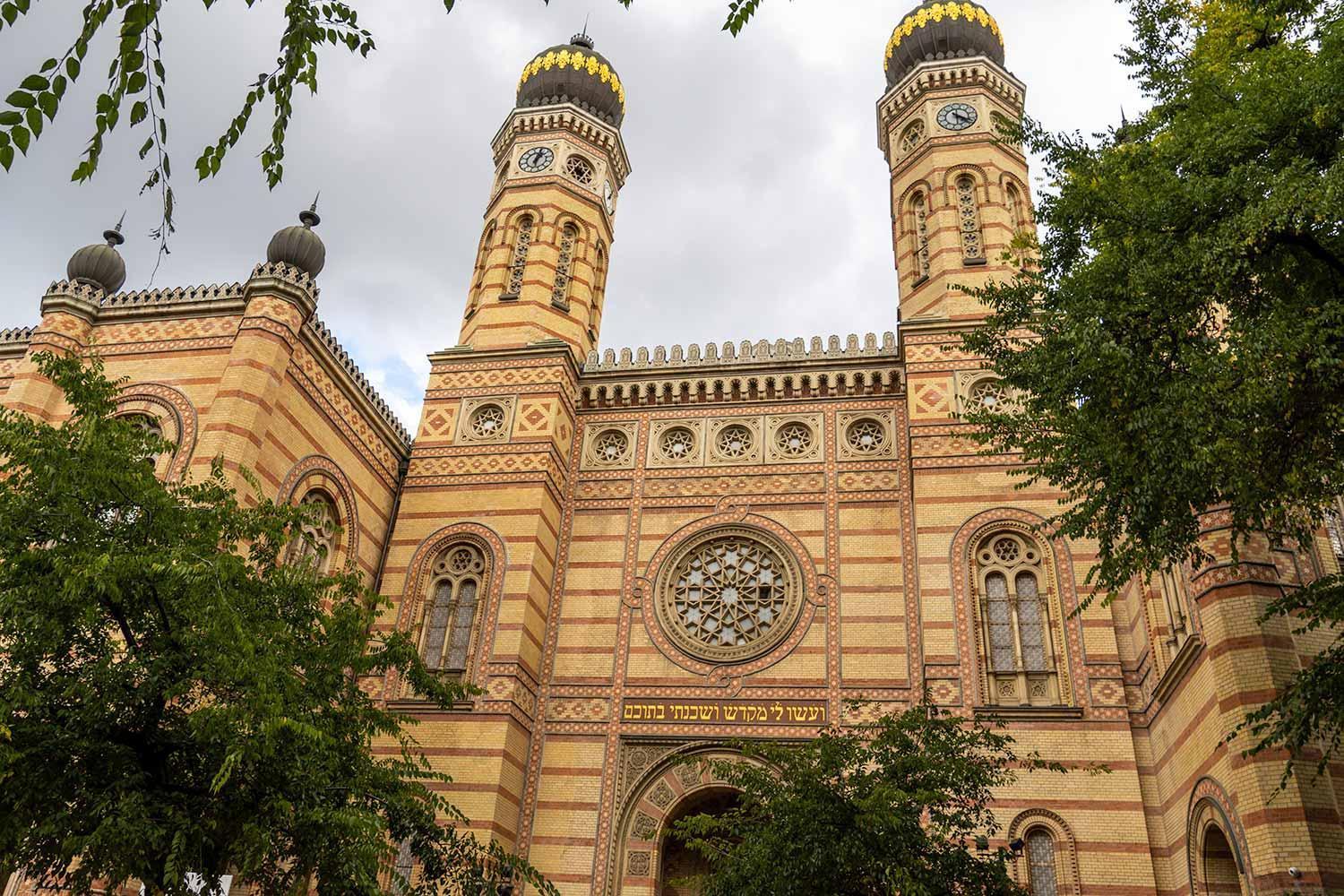 Huge Warm Luxury * Budapest