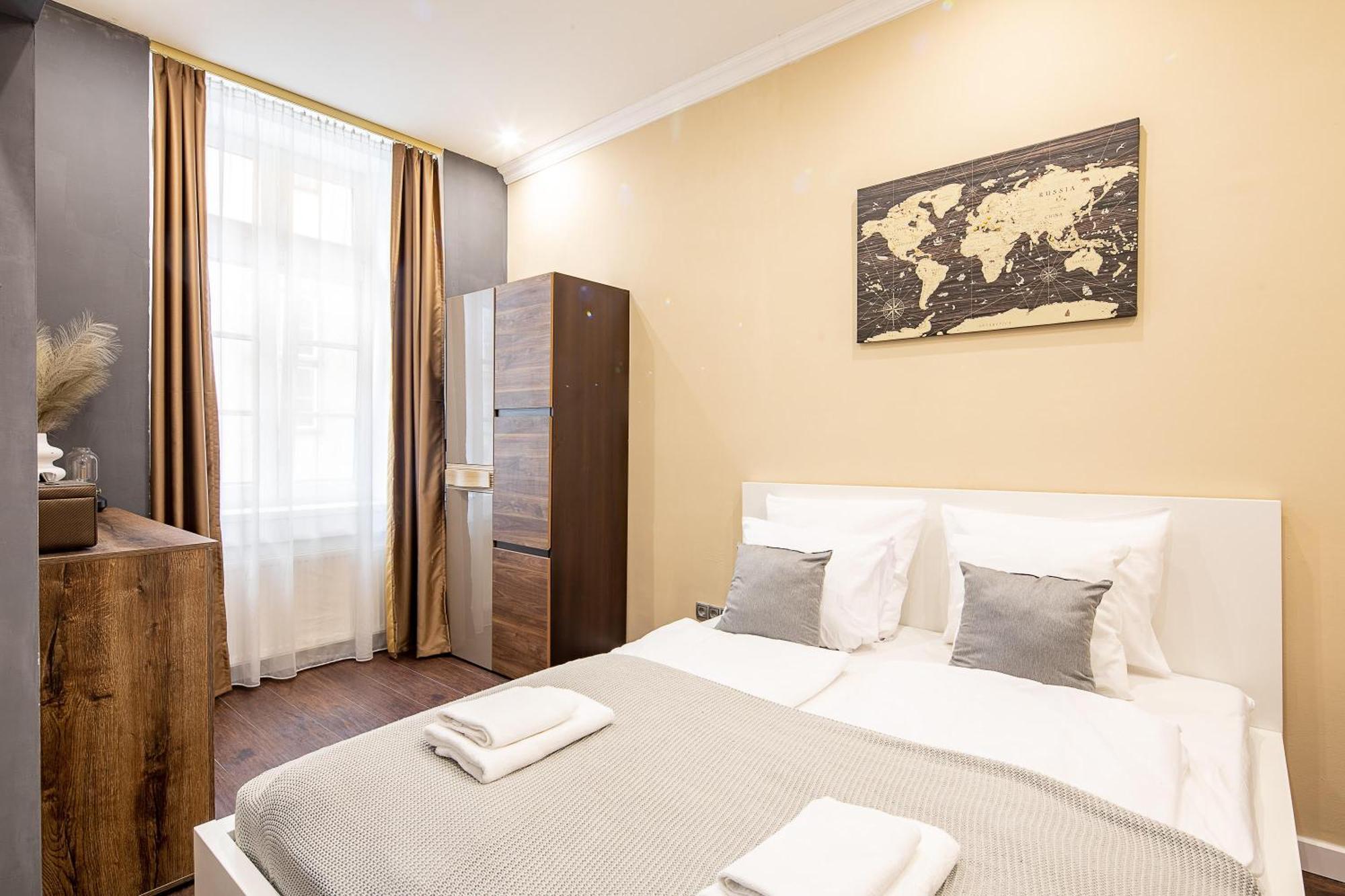 Apartment Huge Warm Luxury Budapest